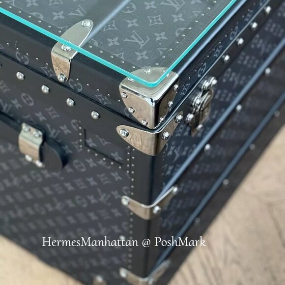 Louis Vuitton Trunk Courrier Lozine 110 (RETAIL $47,500) - Picture 8 of 8